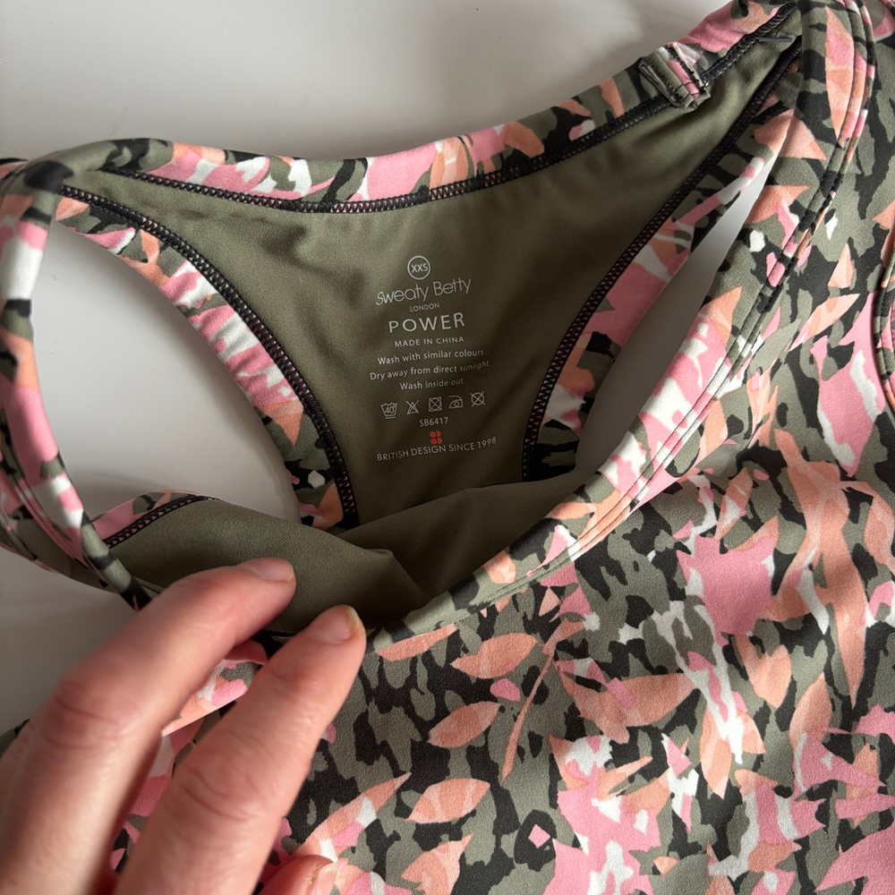 NWT Women's Sweaty Betty Sports Bra XXS Pink Green Floral Texture Print - Picture 2 of 4